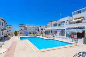 Bravo Ciudad Quesada by Villas&You, Quesada